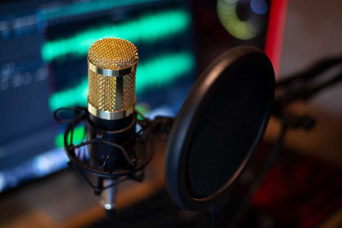Secrets to Succeeding as a Voiceover Freelancer
