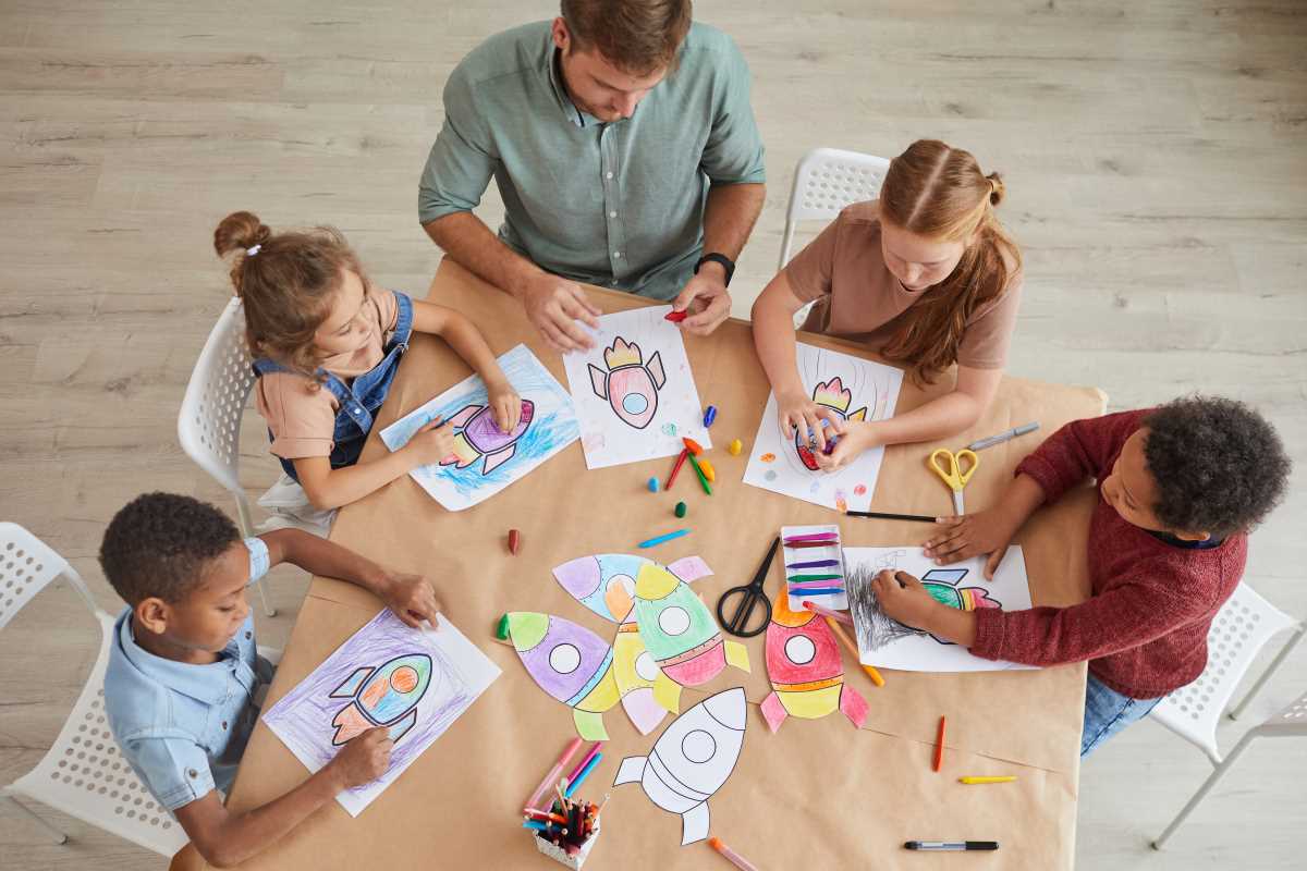 How to Host an Urban Sketching Meetup in Your City