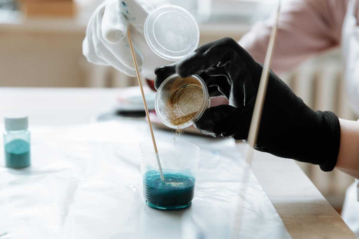 5 Essential Techniques for Stunning Acrylic Pouring Results